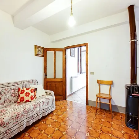 Feriehus In Casoli Near Slopes Cocciglia